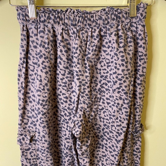 Aerie Pants Leopard Animal Print Cargo Casual Comfy Lightweight Jogger Size XS - Picture 8 of 9